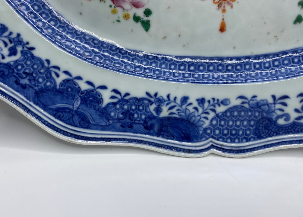 Chinese porcelain platter, Famille rose, c. 1760. Qianlong. View IV