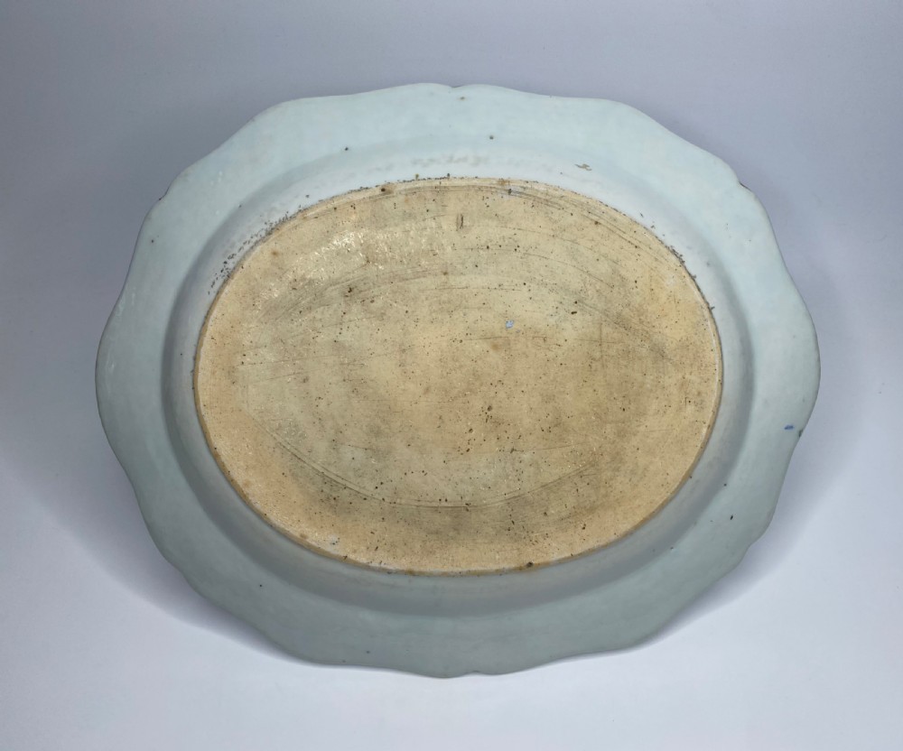 Chinese porcelain platter, Famille rose, c. 1760. Qianlong. View VI