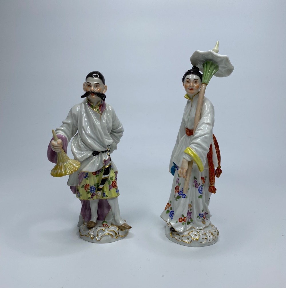 Pair Meissen figure Japanese Couple, c. 1930.