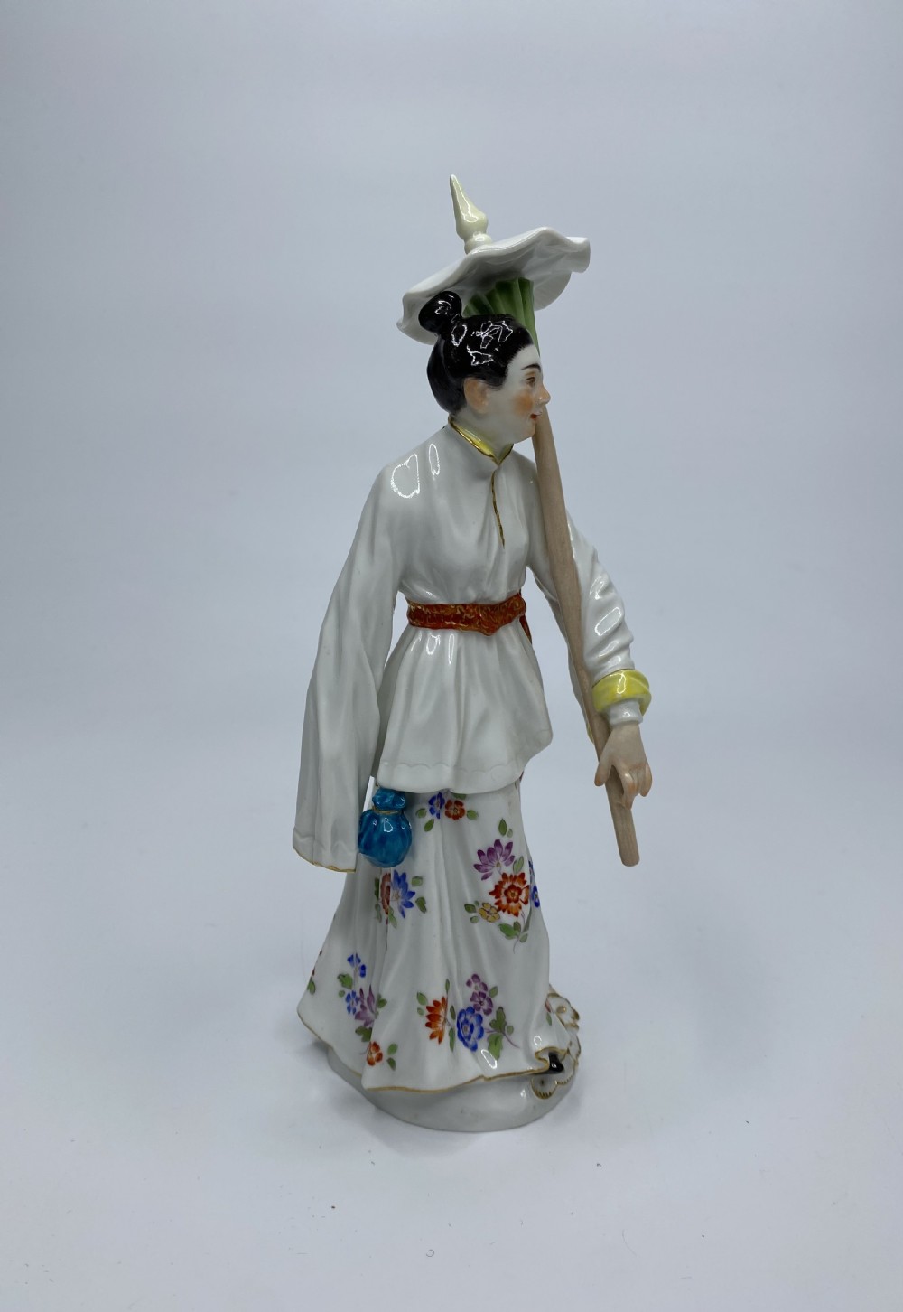 Pair Meissen figure Japanese Couple, c. 1930. View IX