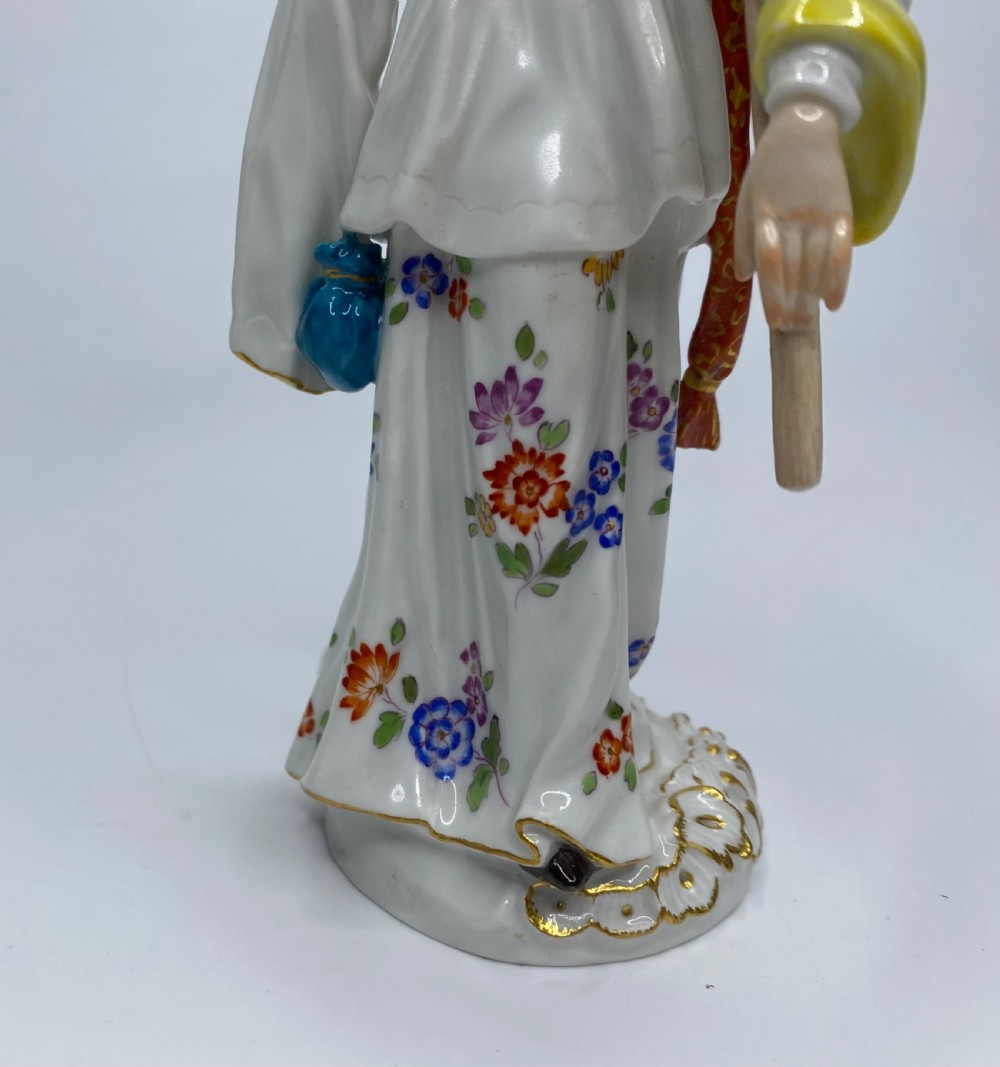 Pair Meissen figure Japanese Couple, c. 1930. View XII