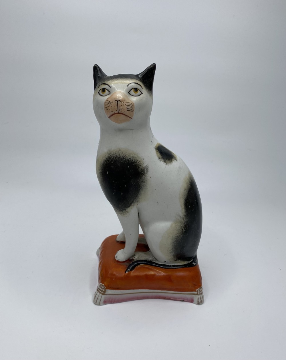 Rare original Staffordshire pottery cats, c. 1850. View VII