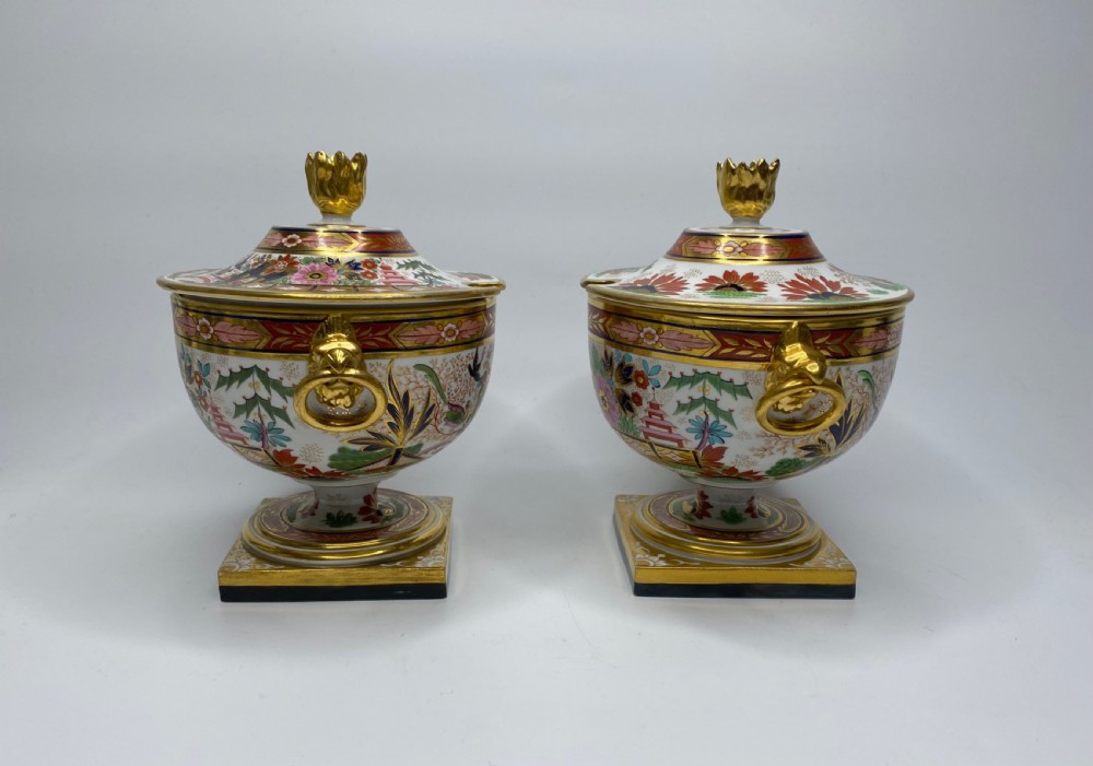 BFB Worcester porcelain sauce tureens & covers, c. 1810. View II