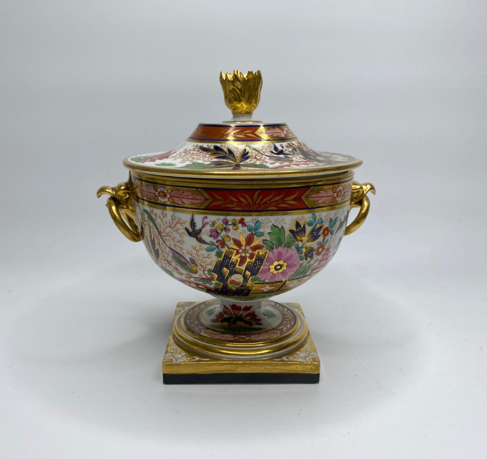 BFB Worcester porcelain sauce tureens & covers, c. 1810. View III