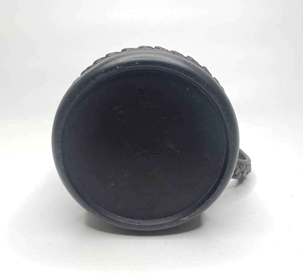 Wedgwood black basalt mug, silver mounted, d. 1808. View VII