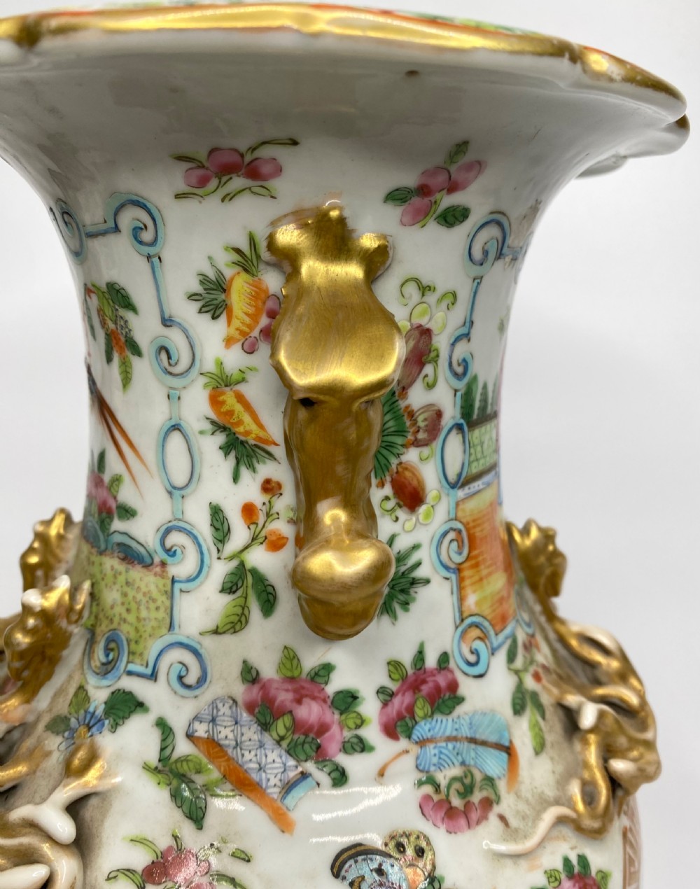 Cantonese porcelain vase, China, c. 1870, Qing Dynasty. View XI