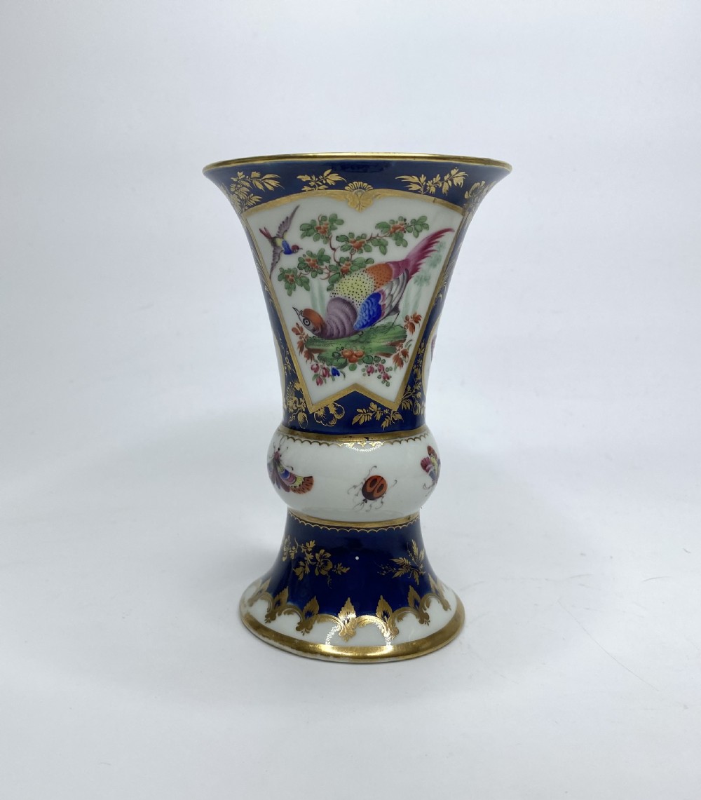 Worcester porcelain vase, Fancy Birds, c. 1770. View VI