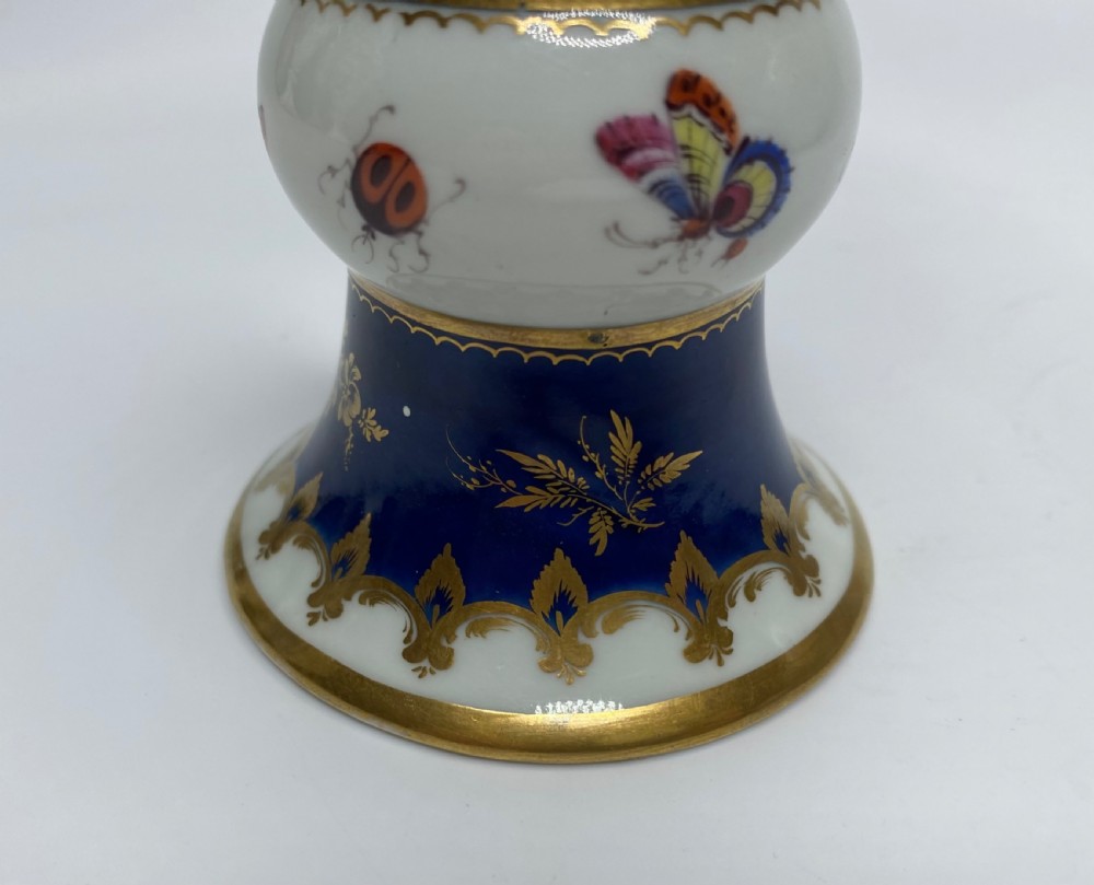 Worcester porcelain vase, Fancy Birds, c. 1770. View X