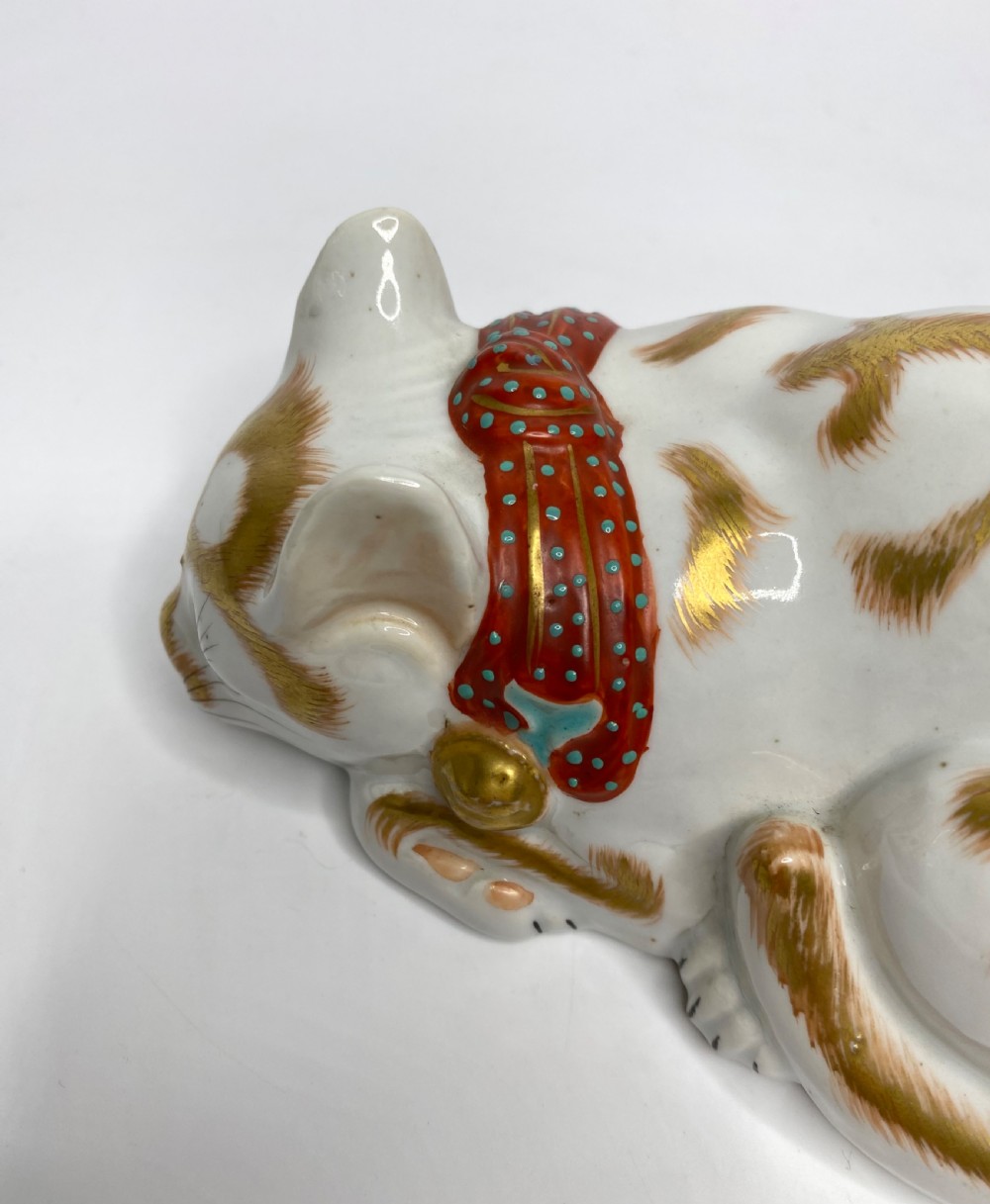 Kutani porcelain okimono of a cat, Japan, Meiji Period. View V