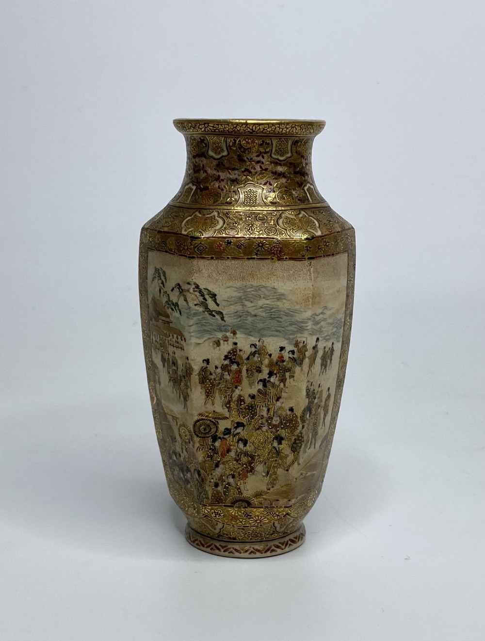 Satsuma pottery vase, signed Chikuzan, Meiji Period. View III
