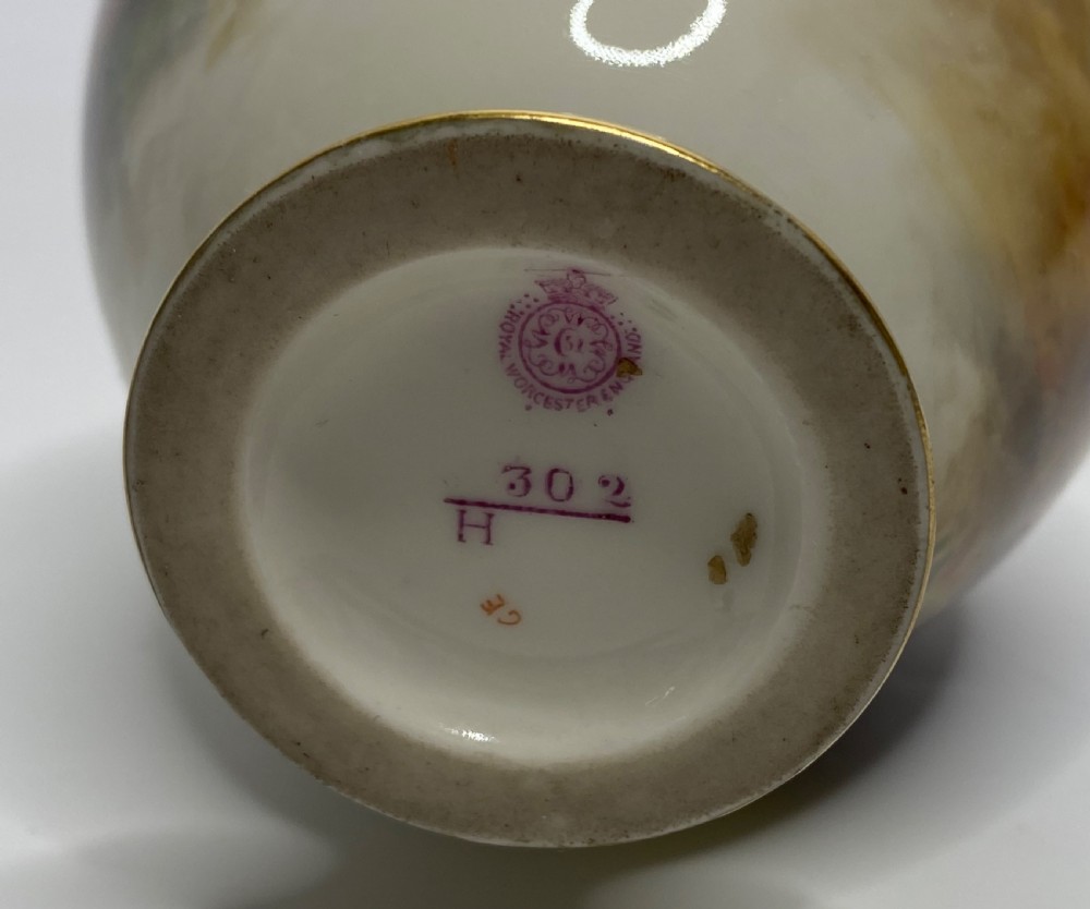 Royal Worcester vase, Highland Cattle, Harry Stinton, d. 1905. View VII