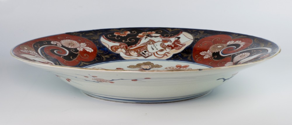 Japanese Imari charger, c. 1700. Genroku Period. View III