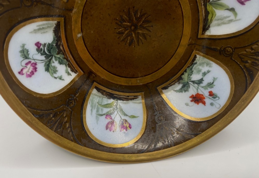 Paris porcelain coffee can & saucer, c. 1810. View IV