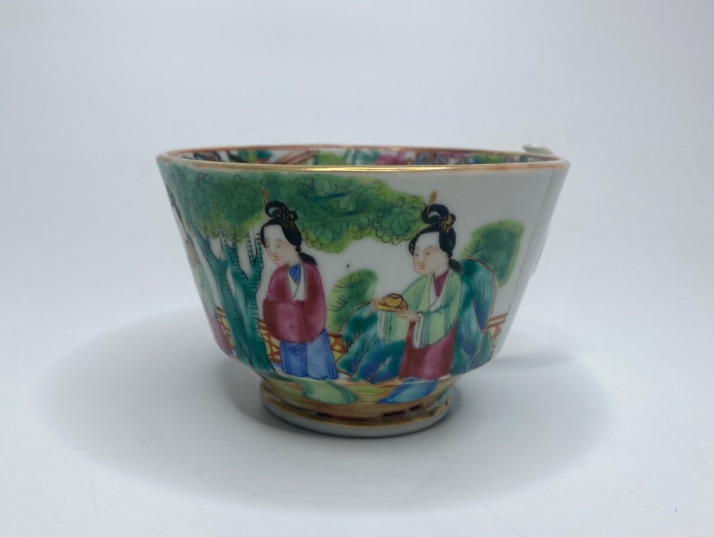 Chinese Canton porcelain cup & saucer, c. 1850. Qing dynasty. View VIII