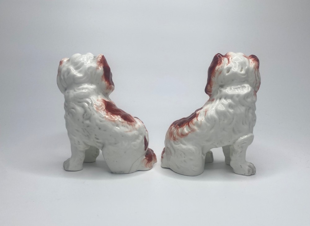 Pair Staffordshire porcellaneous Spaniels, c. 1840. View III