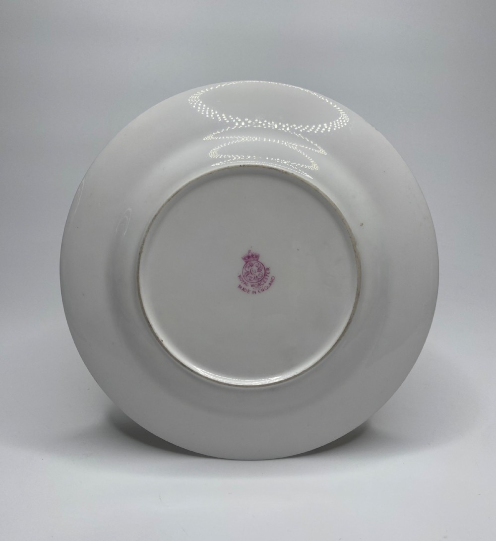 Royal Worcester ‘Fruit’ plate. Horace Price, d. 1935. View IV