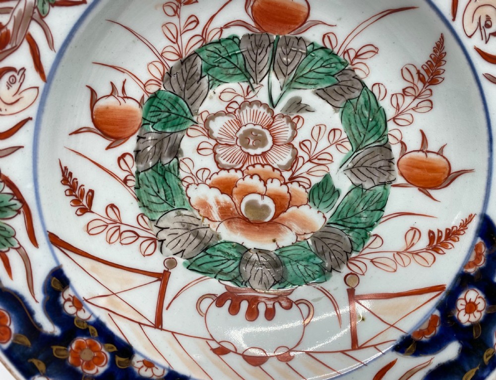 Imari porcelain barbers bowl, c. 1700. Edo Period. View II