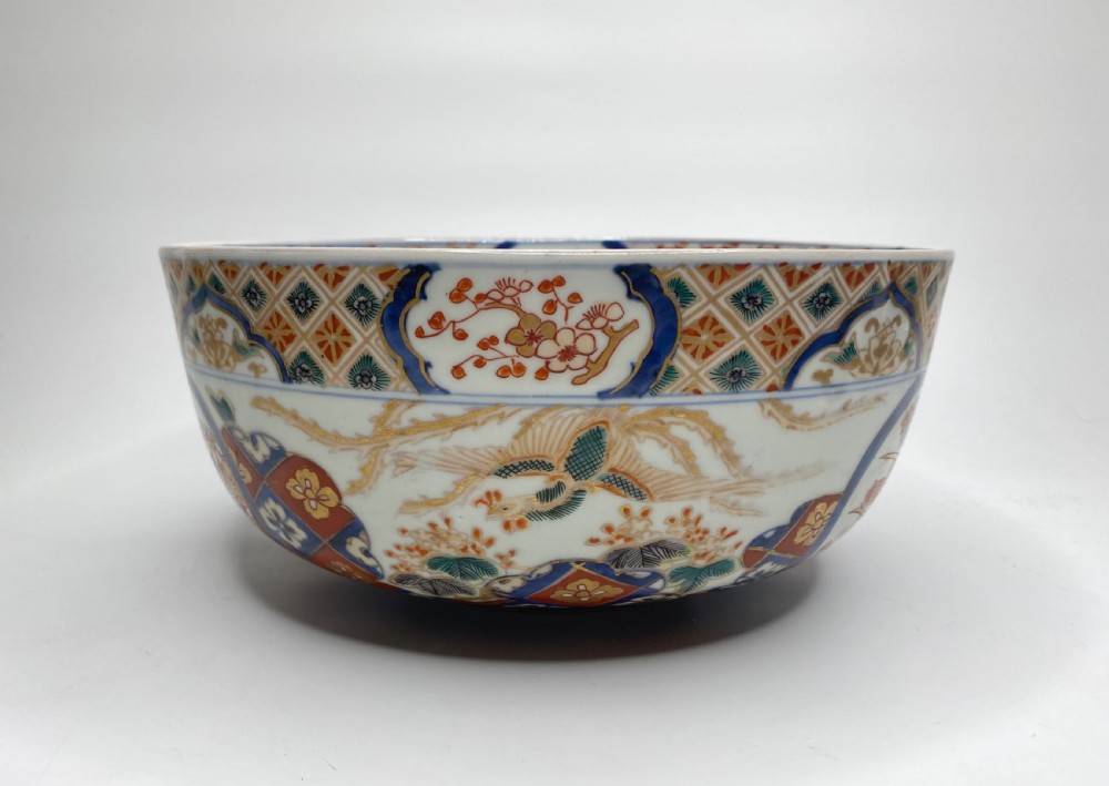 Imari porcelain bowl, c. 1890, Meiji Period. View VII