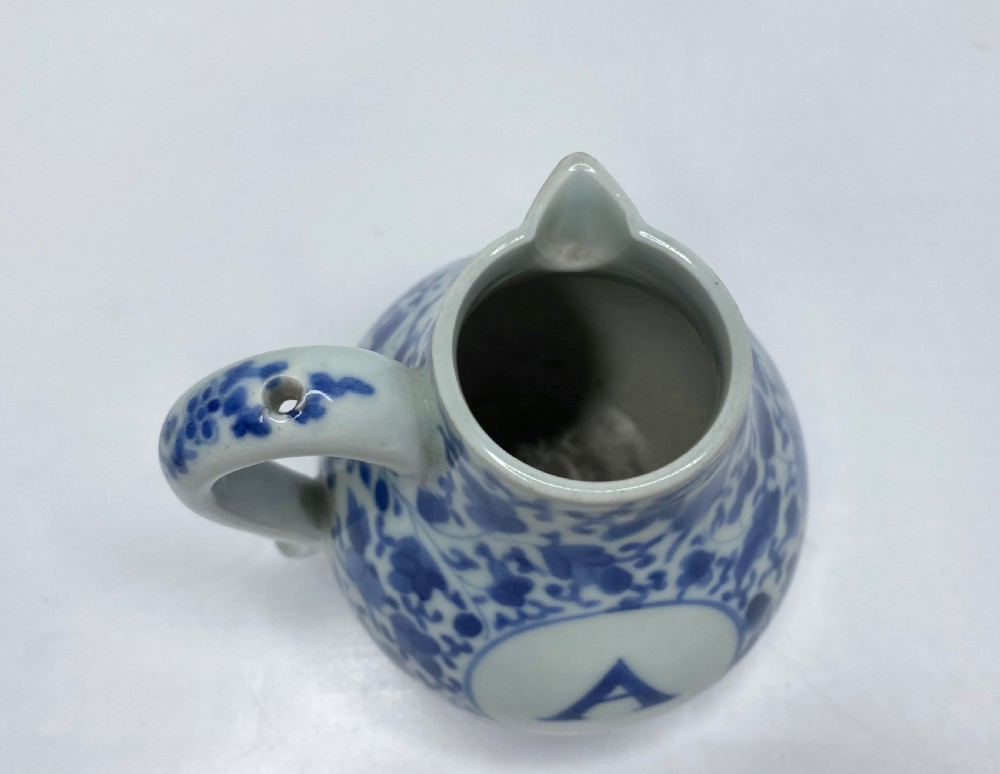 Arita oil and vinegar ewers, c. 1700, Genroku Period. View V