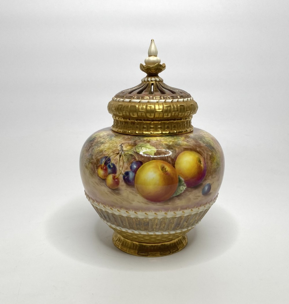 Royal Worcester pot pourri, John Freeman, c. 1960. View VII