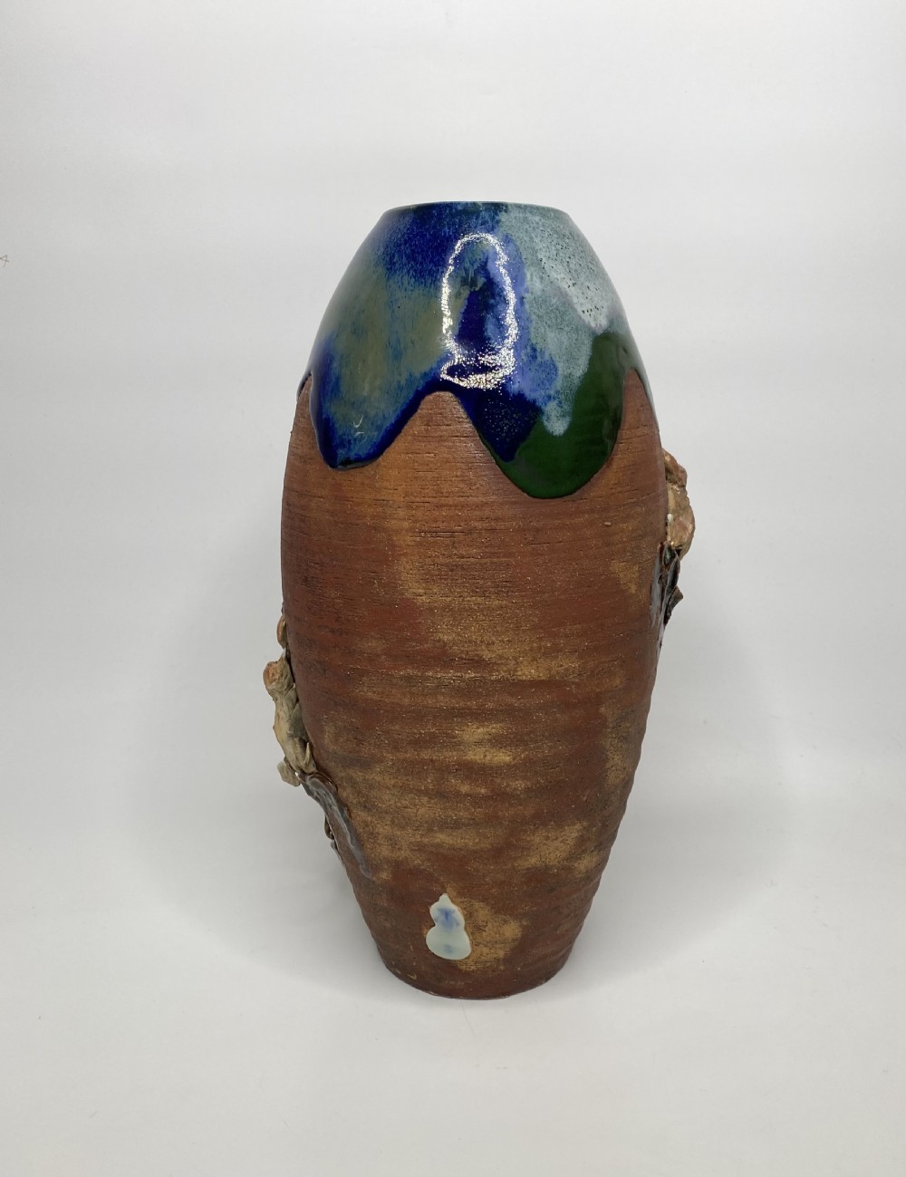 Sumidagawa pottery vase, Ban-Ni, Meiji Period. View III