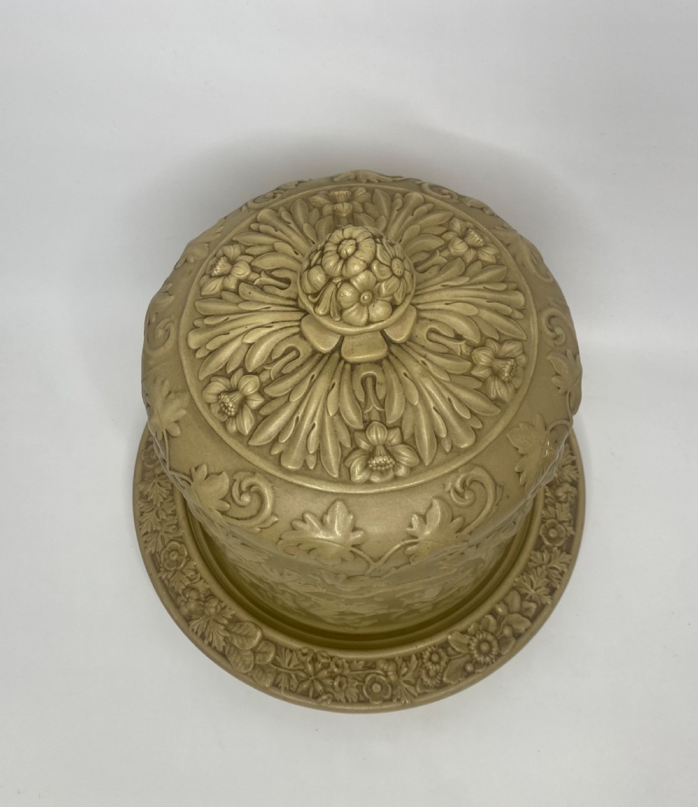 Drabware Stilton cheese dome & stand, c. 1840. View II