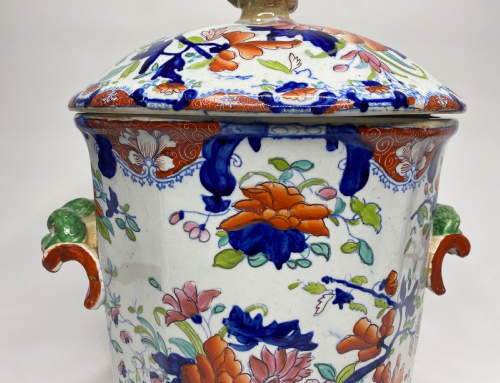 Masons Ironstone bread crock & cover, c. 1815. View VI