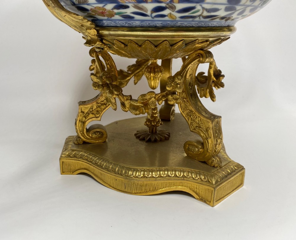 Japanese Imari ormolu mounted bowl & cover, c. 1700. Edo Period. View VI