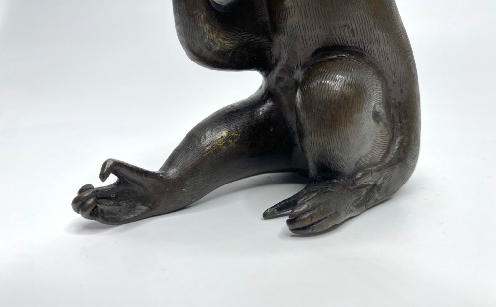 Chinese bronze Monkey, 17th C. Ming Dynasty. View VII