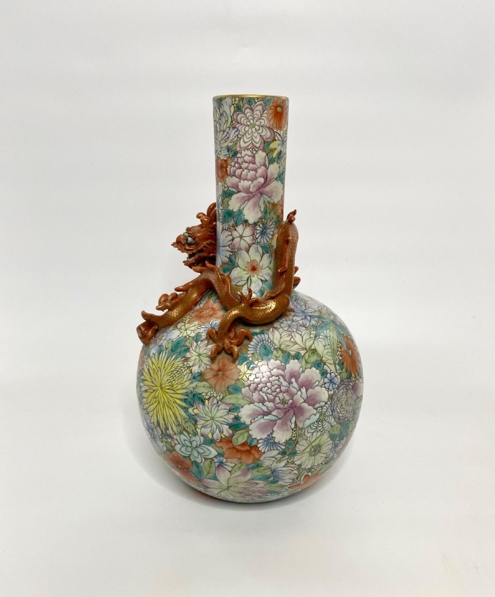 Chinese Millefleur dragon vase, Republic Period. View V