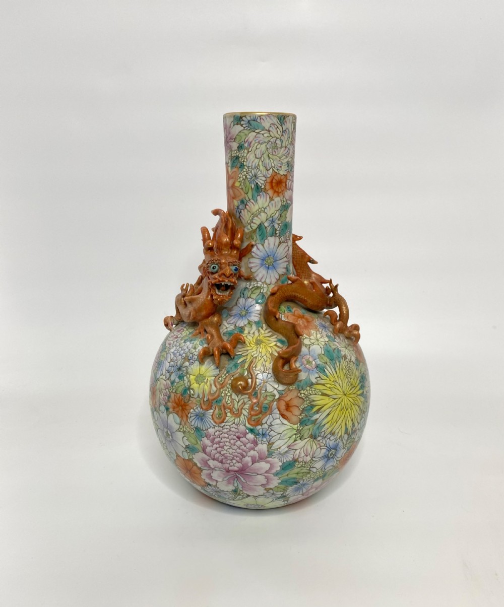 Chinese Millefleur dragon vase, Republic Period. View VI
