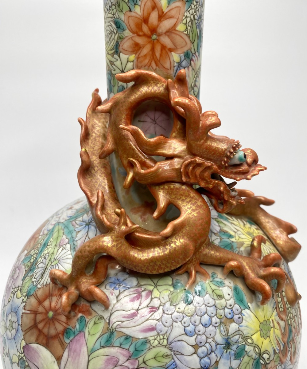 Chinese Millefleur dragon vase, Republic Period. View IX