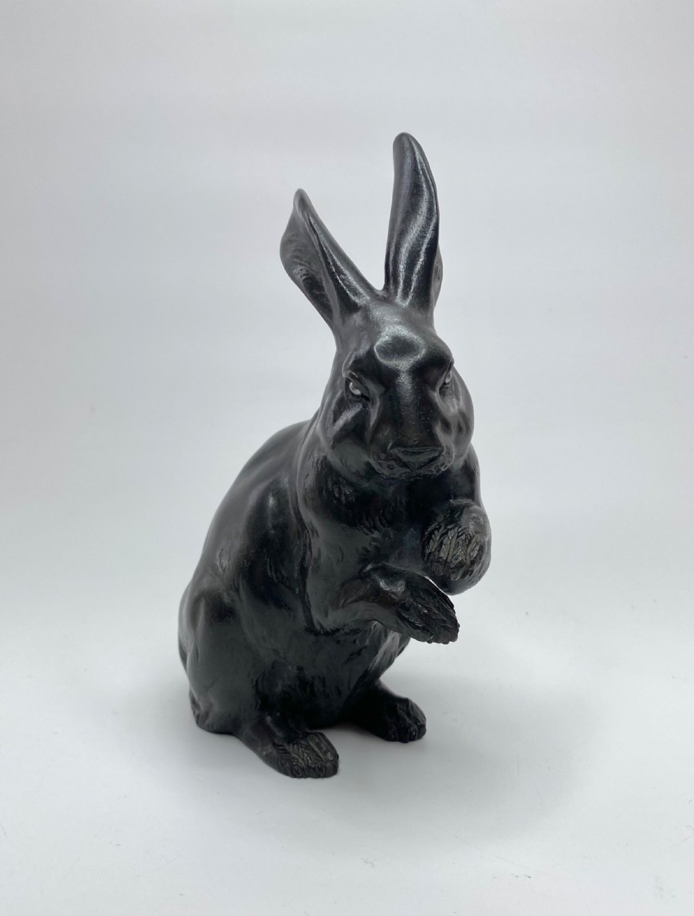 Japanese bronze rabbit okimono, Maruki Comapny, Meiji Period. View II