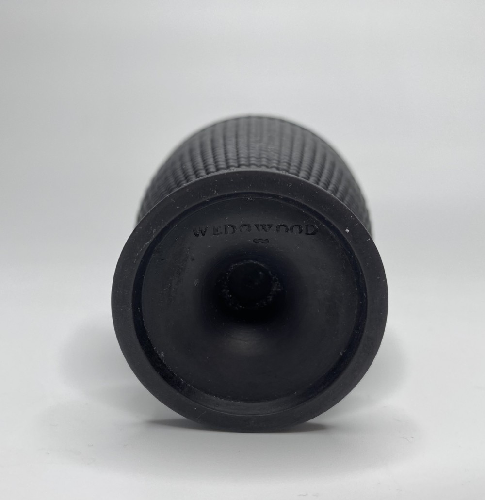 Wedgwood black basalt urn & cover, c. 1800. View IV