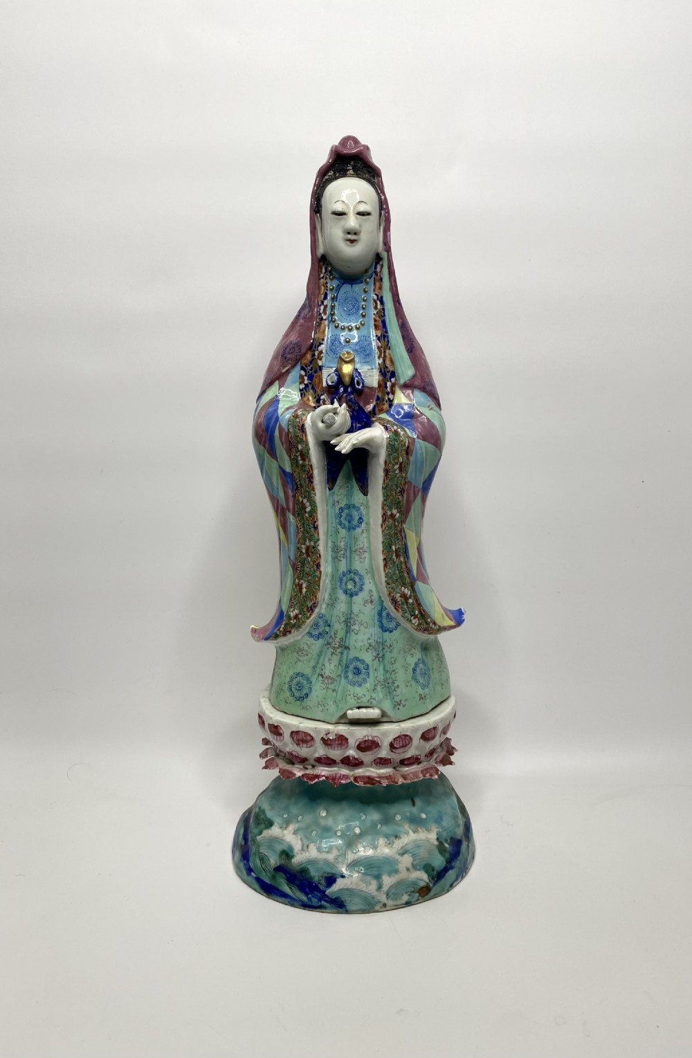 Chinese porcelain Guanyin and stand, 19th C. Qing Period.