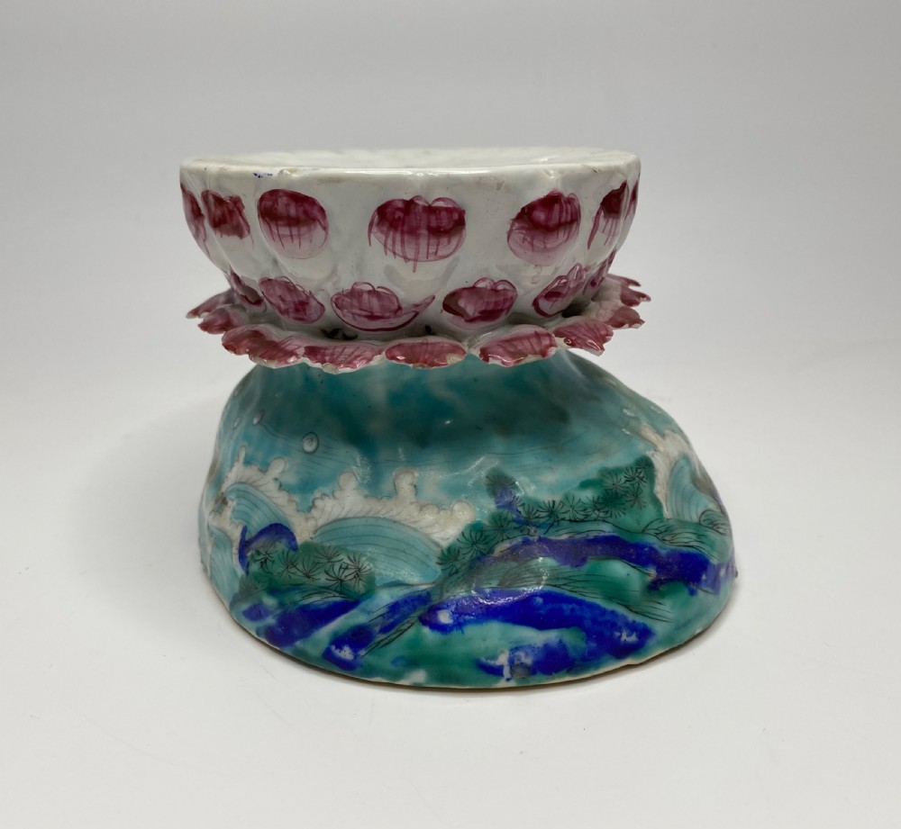 Chinese porcelain Guanyin and stand, 19th C. Qing Period. View XV