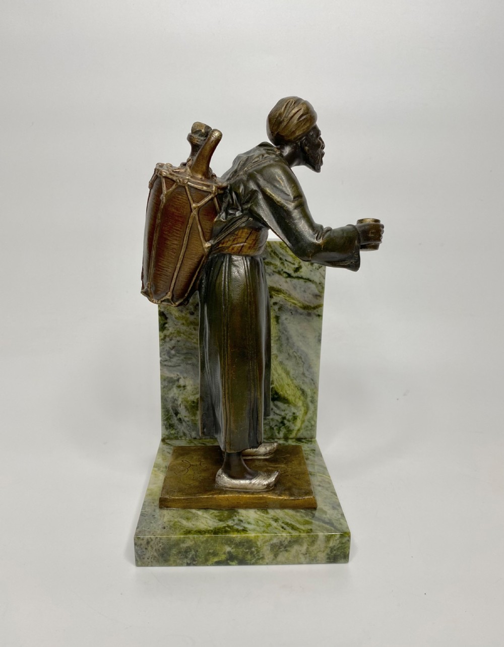 Arab street vendors, cold painted bronze figures, Bruno Zach, c. 1920. View XII