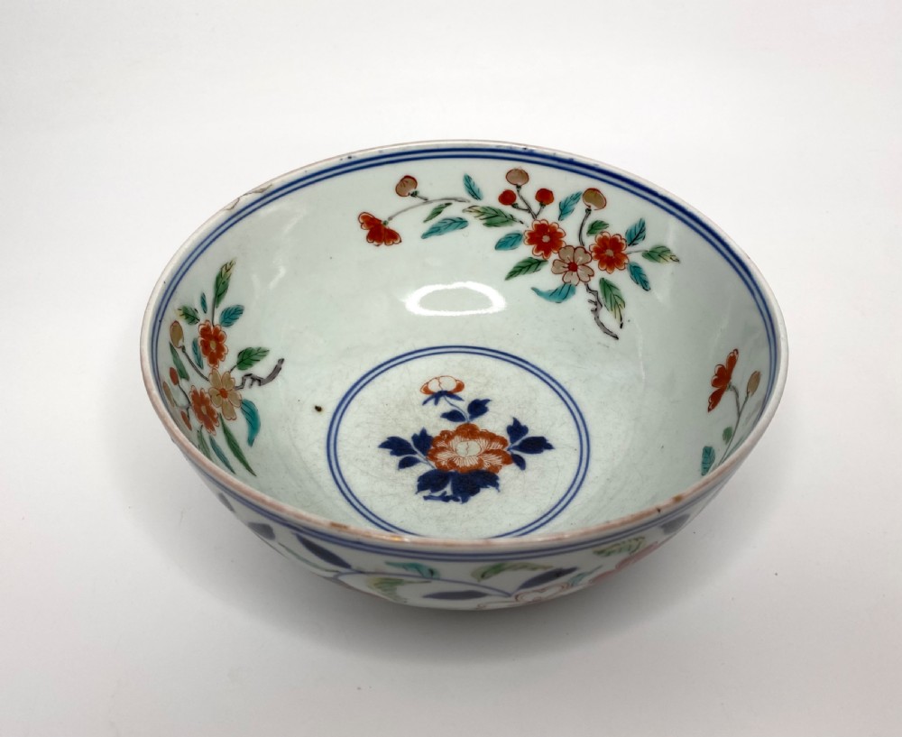 Japanese porcelain bowl, Kakiemon kilns, c. 1700. Genroku Period. View II