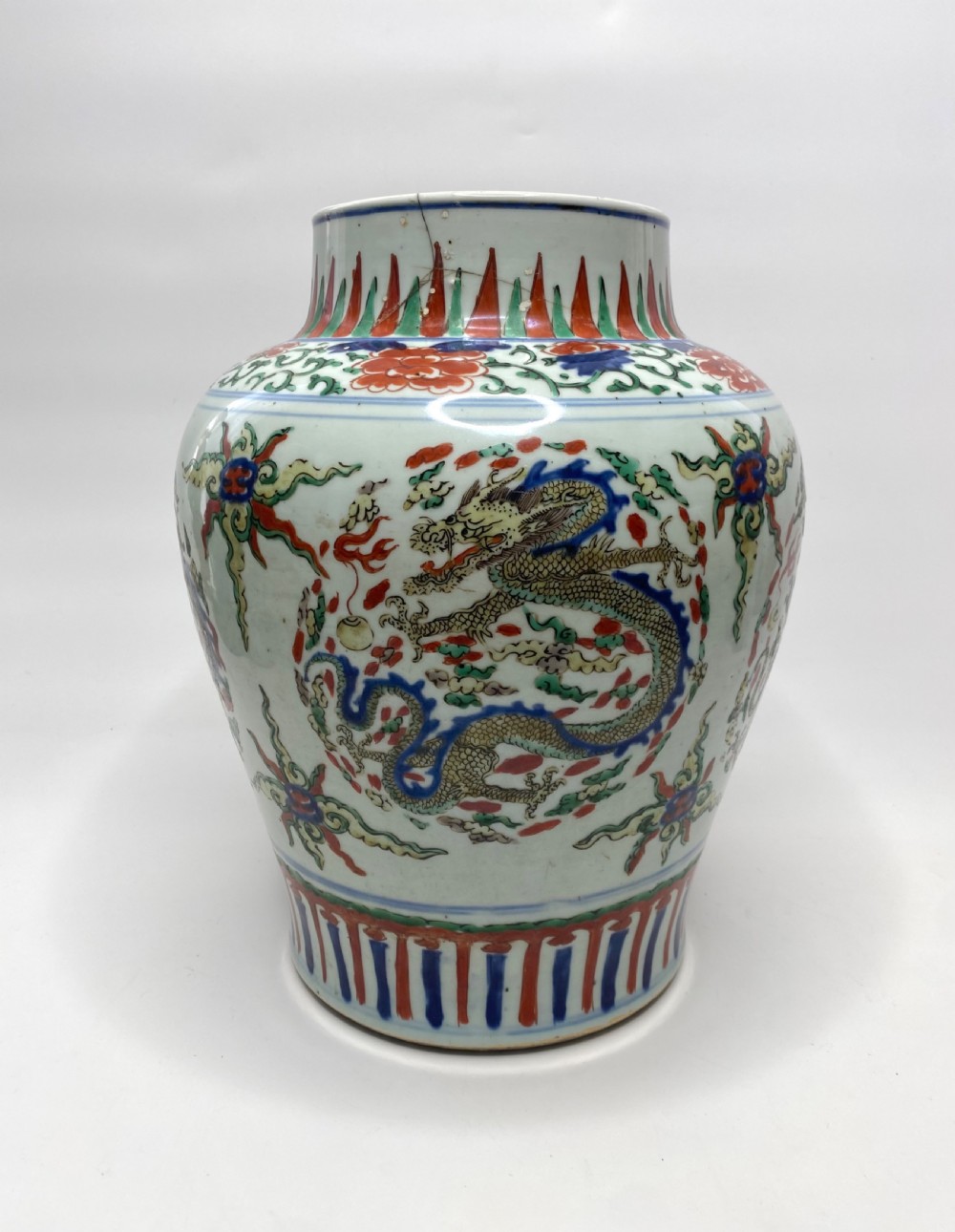 Pair Chinese wucai Dragon jars, c.1650, Shunzhi Period. View XII