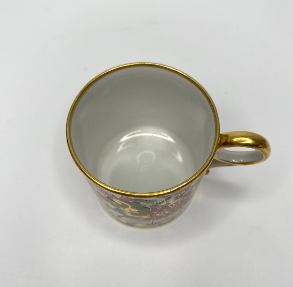 BFB Worcester porcelain Imari coffee can, c. 1810. View V