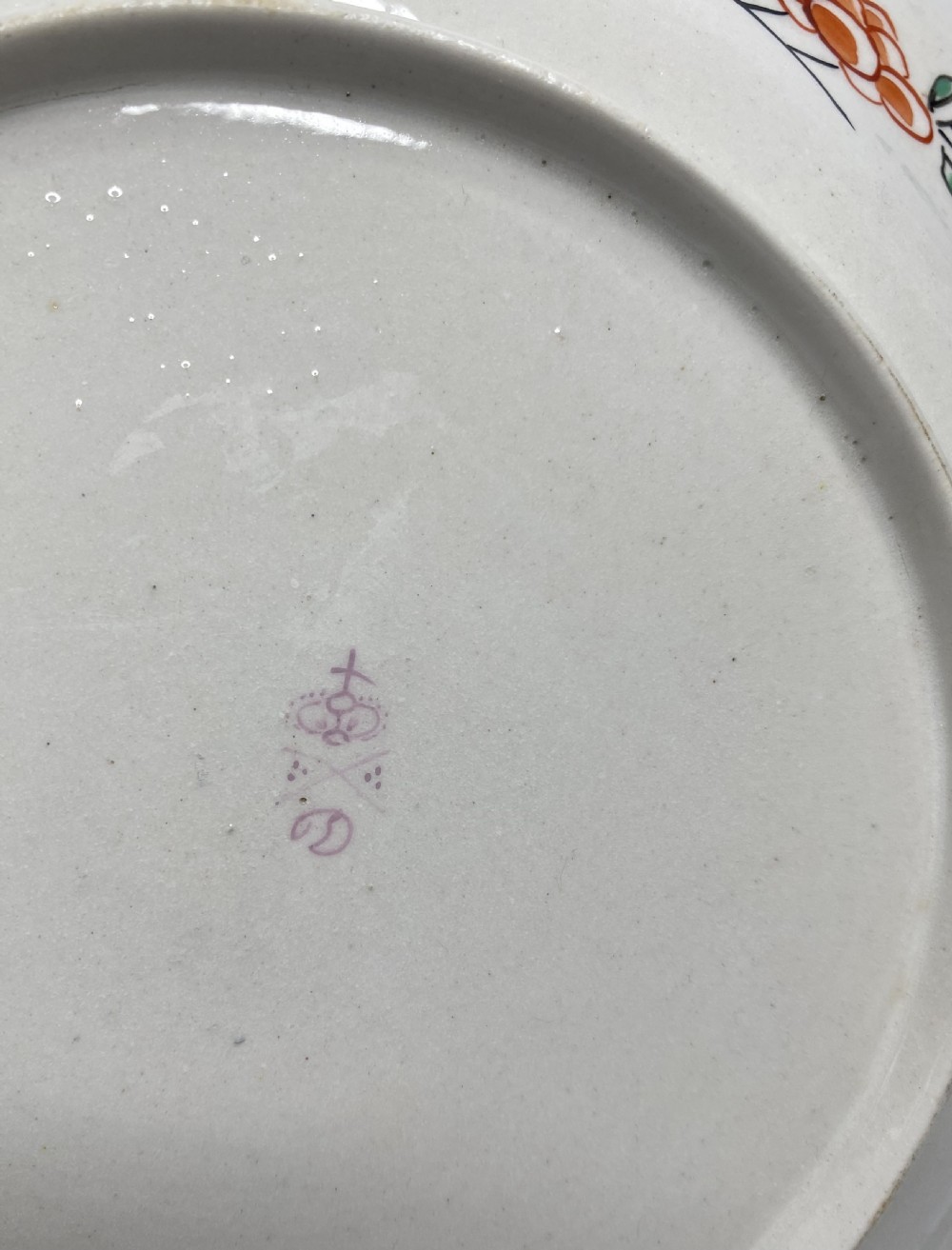 Derby porcelain famille verte dish, c. 1790. View VIII