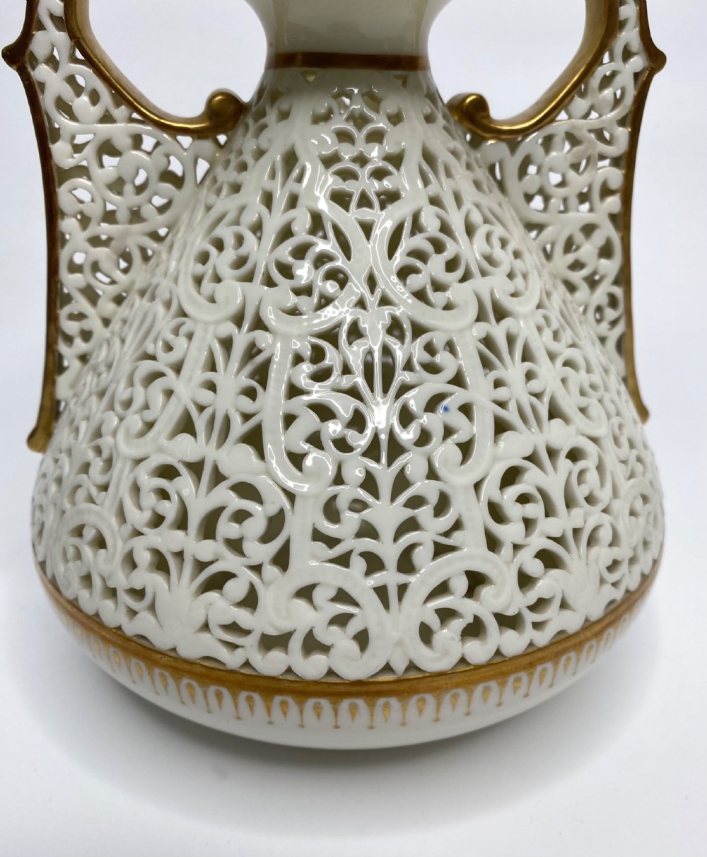 Graingers Worcester pair of reticulated vases, c. 1880. View IV
