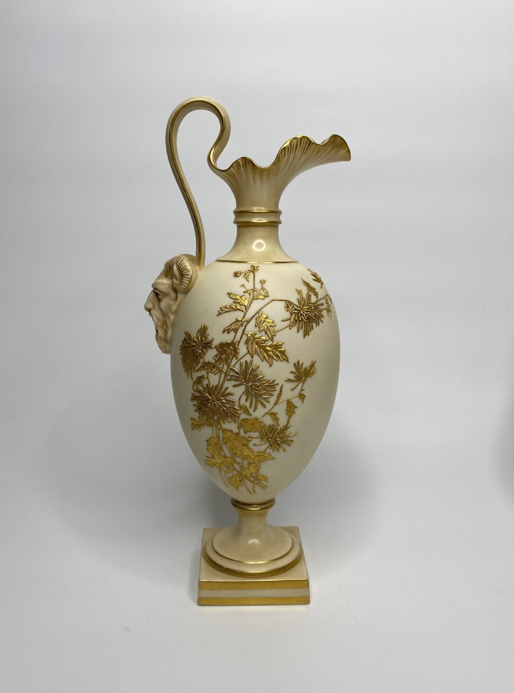 Royal Worcester ewers, Samuel Ranford, d.1888. View V