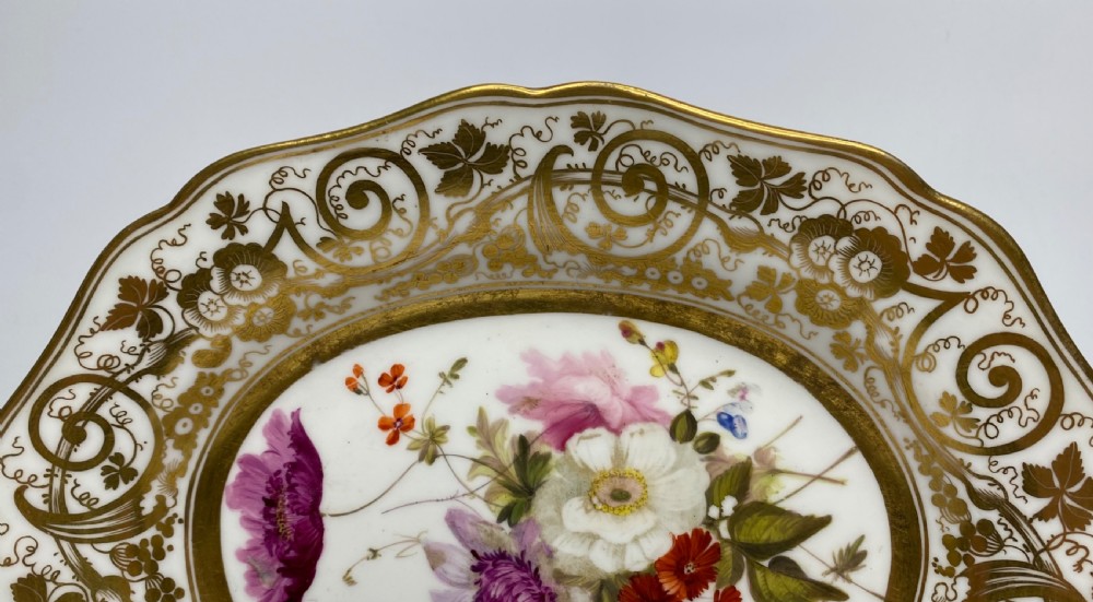 English porcelain sauce tureen, cover & stand, c. 1820. View V