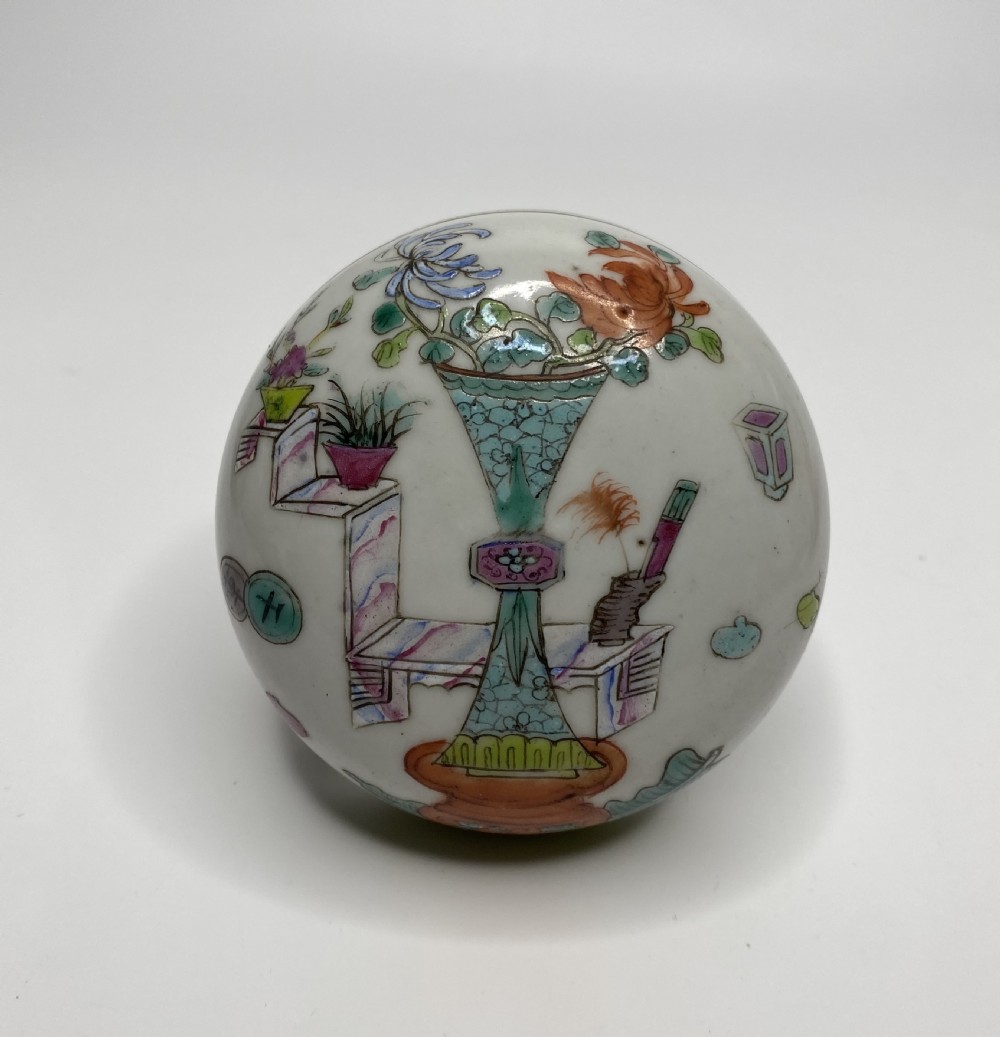 Chinese porcelain ginger jar & cover, c. 1890. Qing Dynasty. View XII