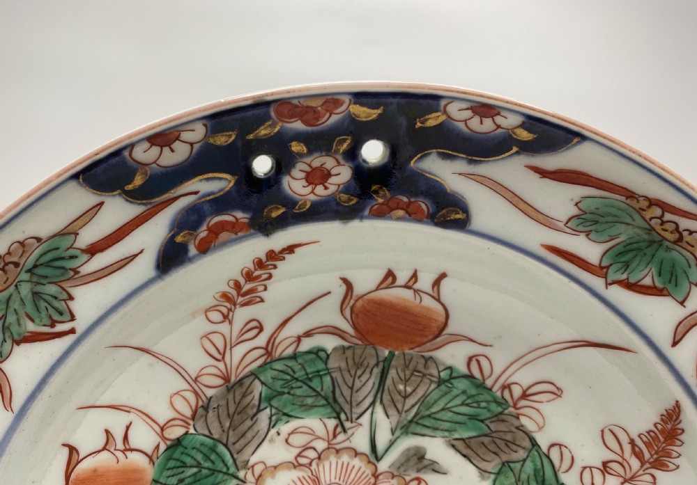 Imari porcelain barbers bowl, Arita, Japan, c. 1700. View V