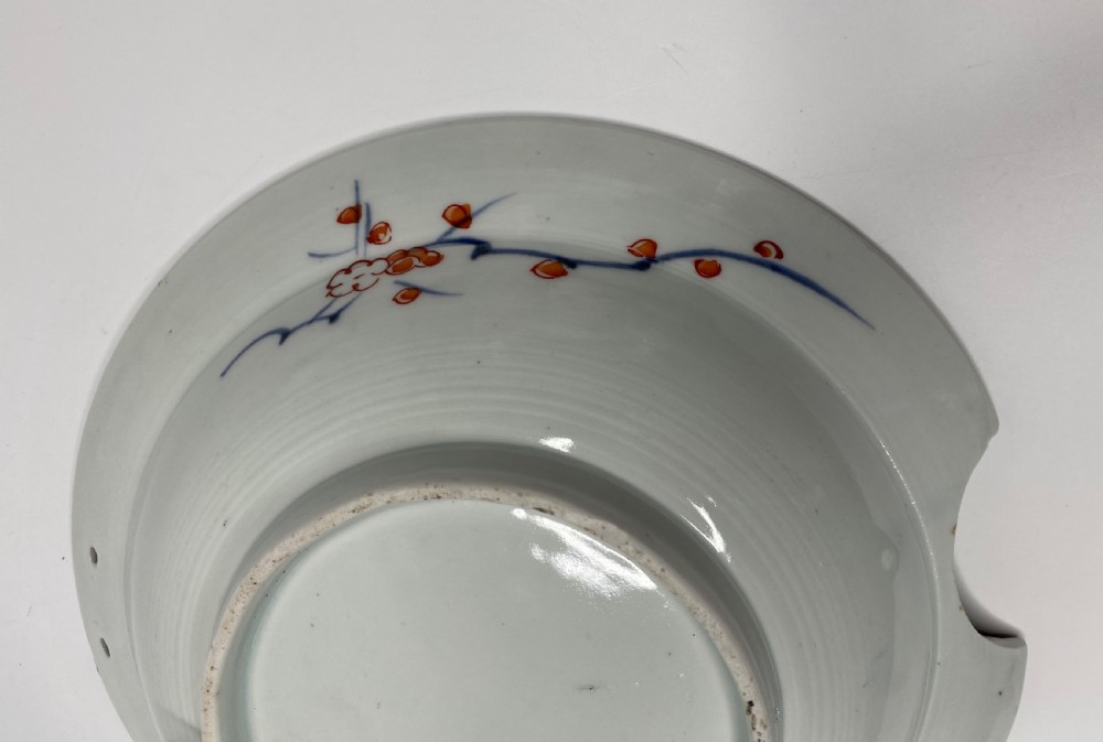 Imari porcelain barbers bowl, Arita, Japan, c. 1700. View VII