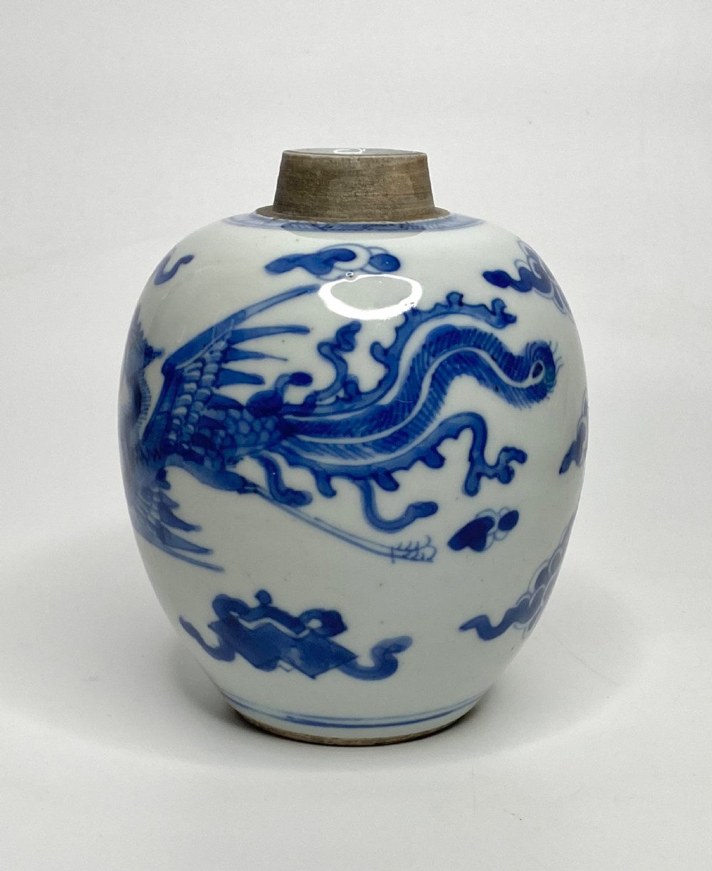 Chinese porcelain jar, c. 1700. Kangxi Period. View V