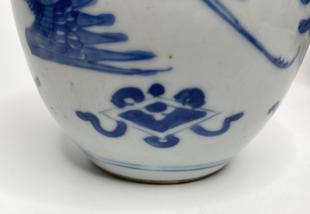 Chinese porcelain jar, c. 1700. Kangxi Period. View IX
