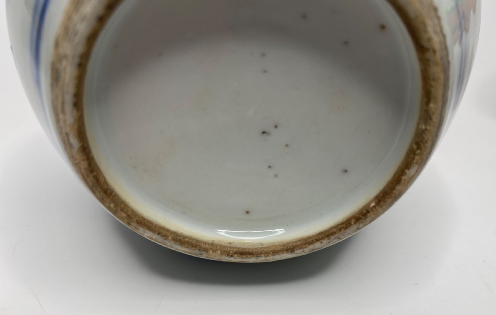 Chinese porcelain jar, c. 1700. Kangxi Period. View XIV